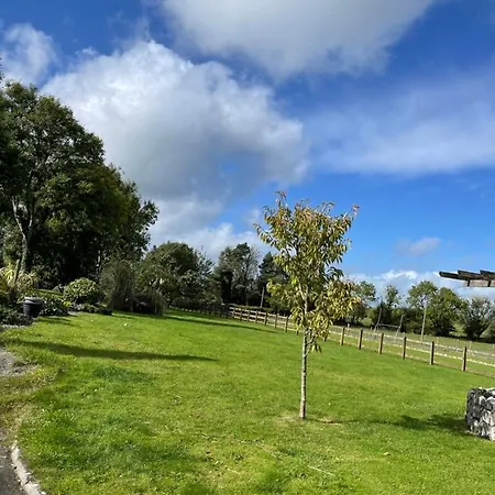 Cosy With Fire Stove Lägenhet *