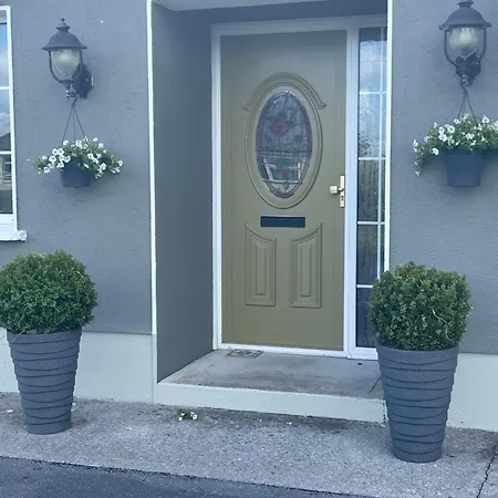 Cosy With Fire Stove * Athlone