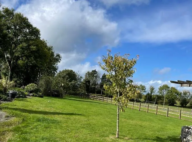 Cosy With Fire Stove Lägenhet *