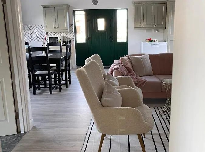 Cosy With Fire Stove * Athlone