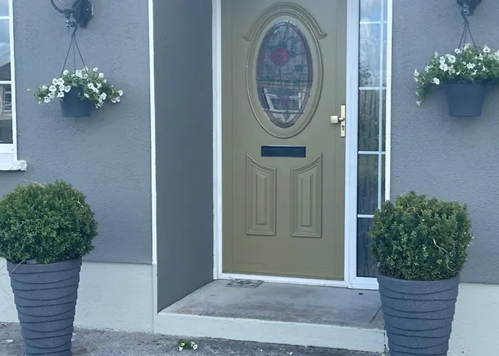 Cosy With Fire Stove * Athlone